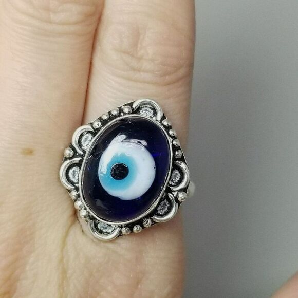 Vintage Evil Eye Blue Glass Oval Cabochon Ring, Bezel Silver Tone Size 8.5 Band - Picture 4 of 9